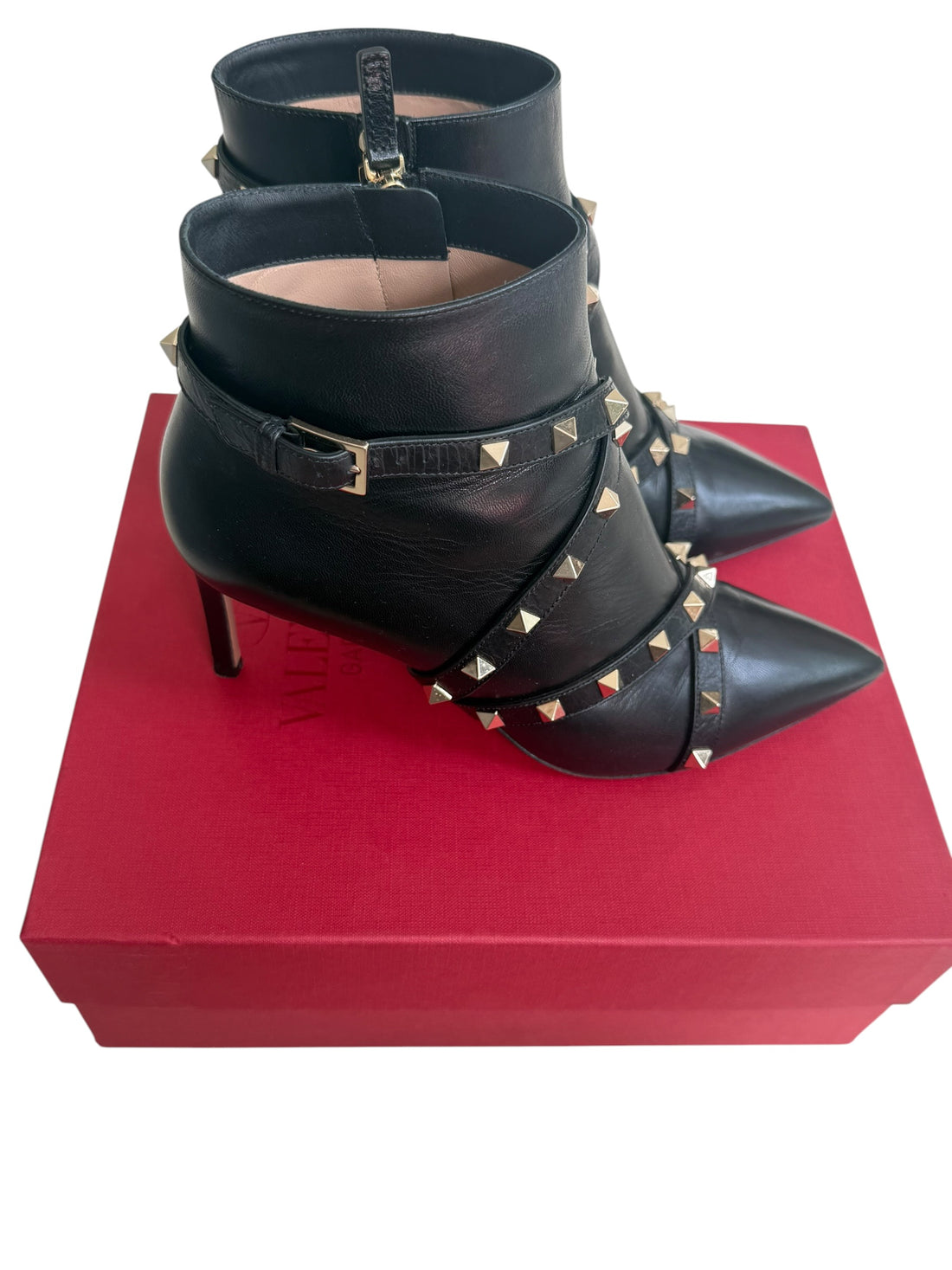Valentino Stiefeletten Rockstud Grösse 38 1/2 aus schwarzem Leder und Nieten