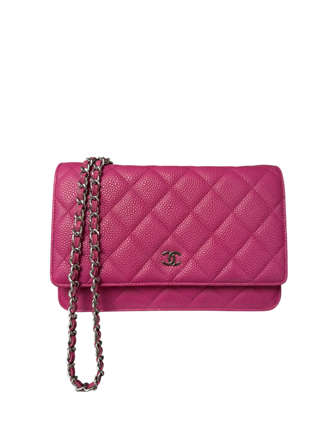 Chanel WOC Wallet on Chain Caviarleder in Fuchsia / Pink und silberfarbener Hardware