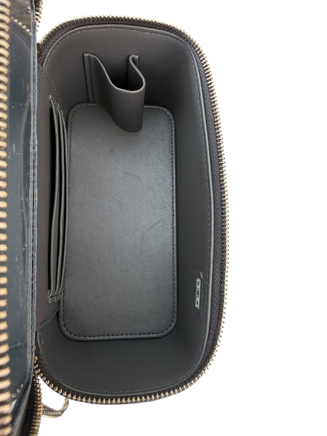 Chanel Vanity Case Top Handle aus grauem Lammleder