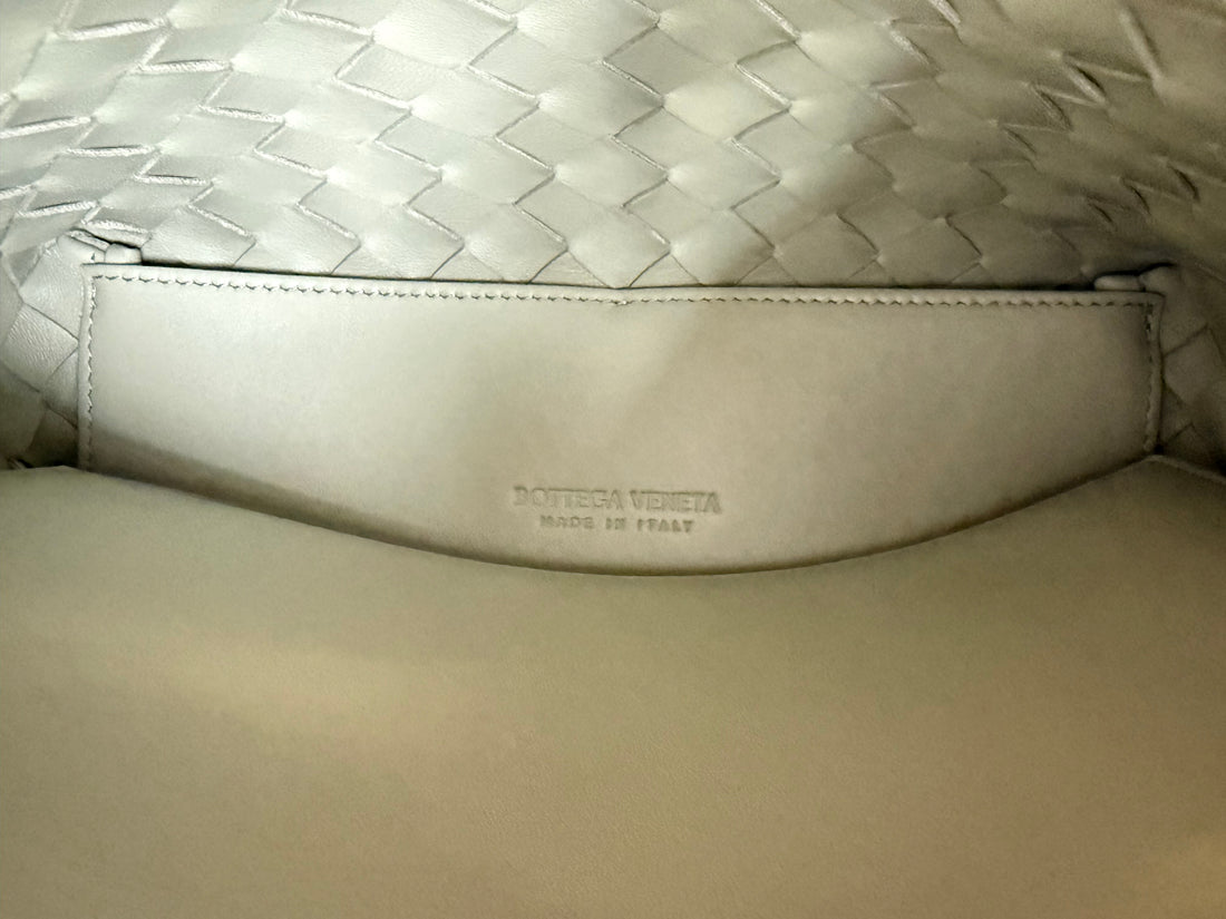 Bottega Veneta Andiamo small travertine