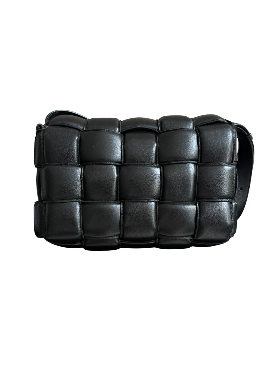 Bottega Veneta Cassette Bag aus schwarzem Intrecciato-Flechtwerk des Hauses