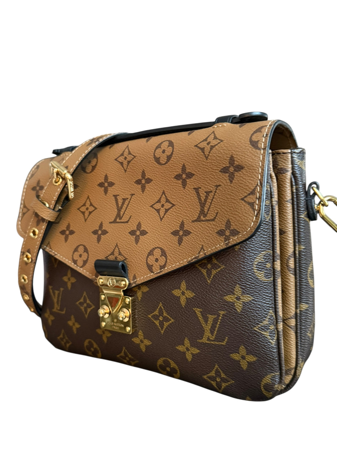 Louis Vuitton Pochette Metis Reverse Monogram Canvas