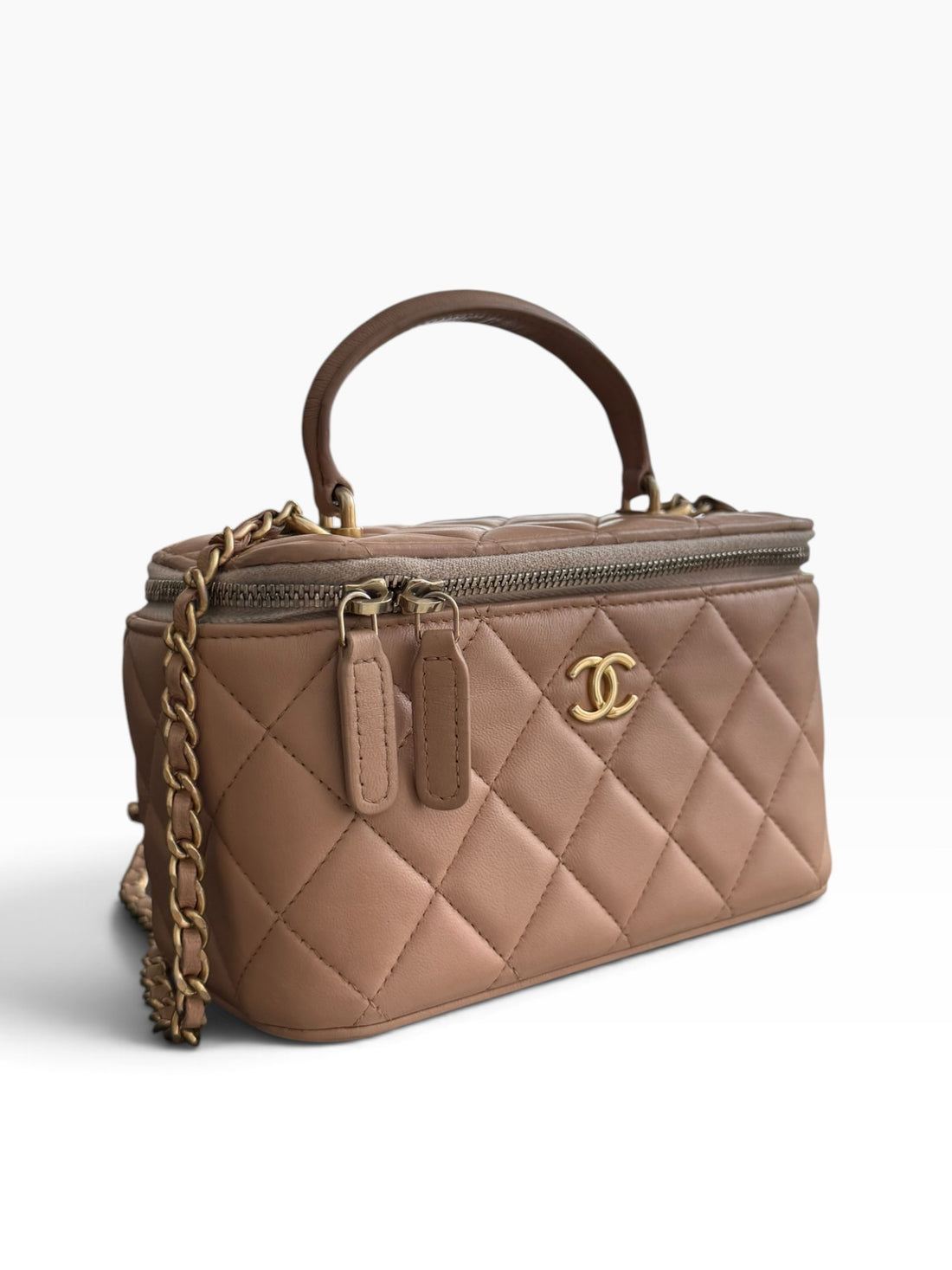 Chanel Vanity Case Top Handle aus nudefarbenem Lammleder. Hardware Gold. Reissverschluss.