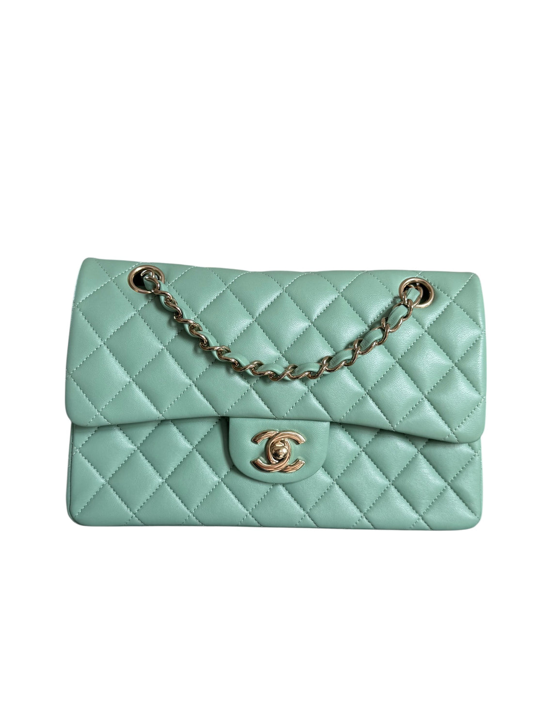 Chanel Classic Timeless Double Flap Bag  aus weichem Lammleder. Farbe: pastellgrün/mintgrün
