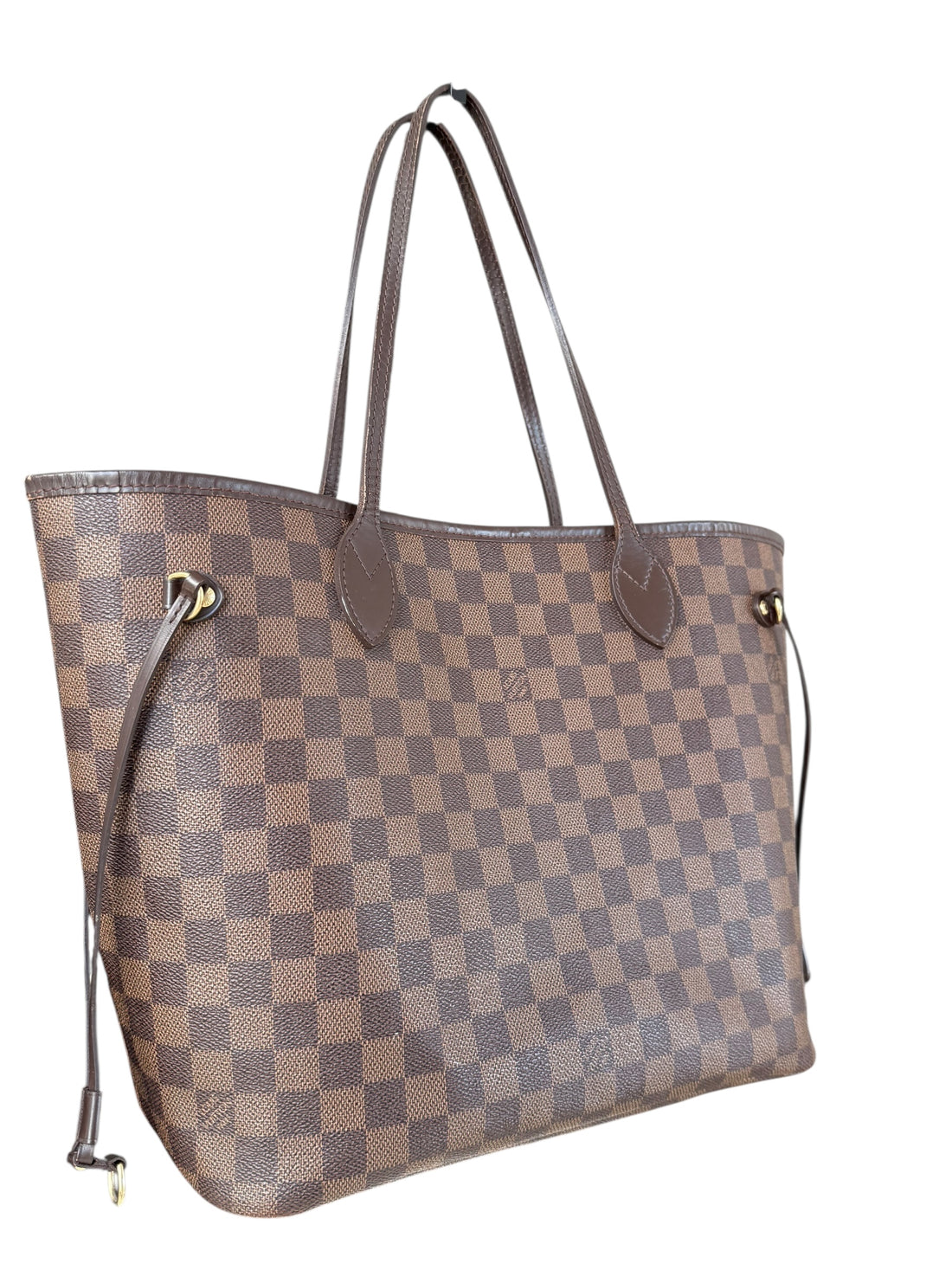 Louis Vuitton Neverfull MM in Damier Ebene Canvas