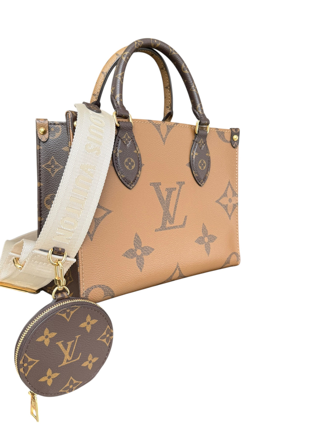 Louis Vuitton On-The-Go pm in Monogram Canvas Reverse mit abnehm- und verstellbarem breitem Schulterriemen mit Coin.