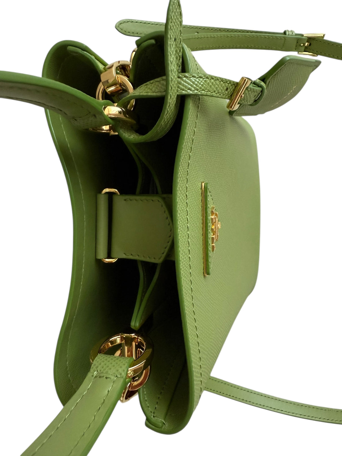 Prada Panier Minitasche aus Saffiano Leder in der Farbe Grün