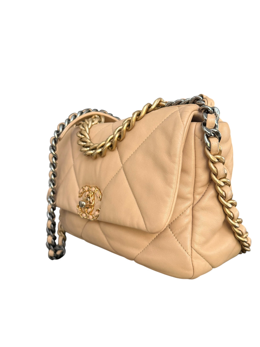 Chanel 19 small in beige mit Gold- Silber- Rutheniumfarbenes Metall. Griff und Schulterkette.