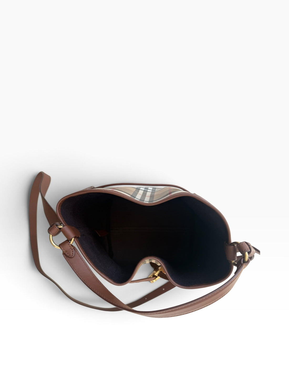 Burberry Bucket Bag in Check mit abnehmbaren und verstellbaren Schulterriemen