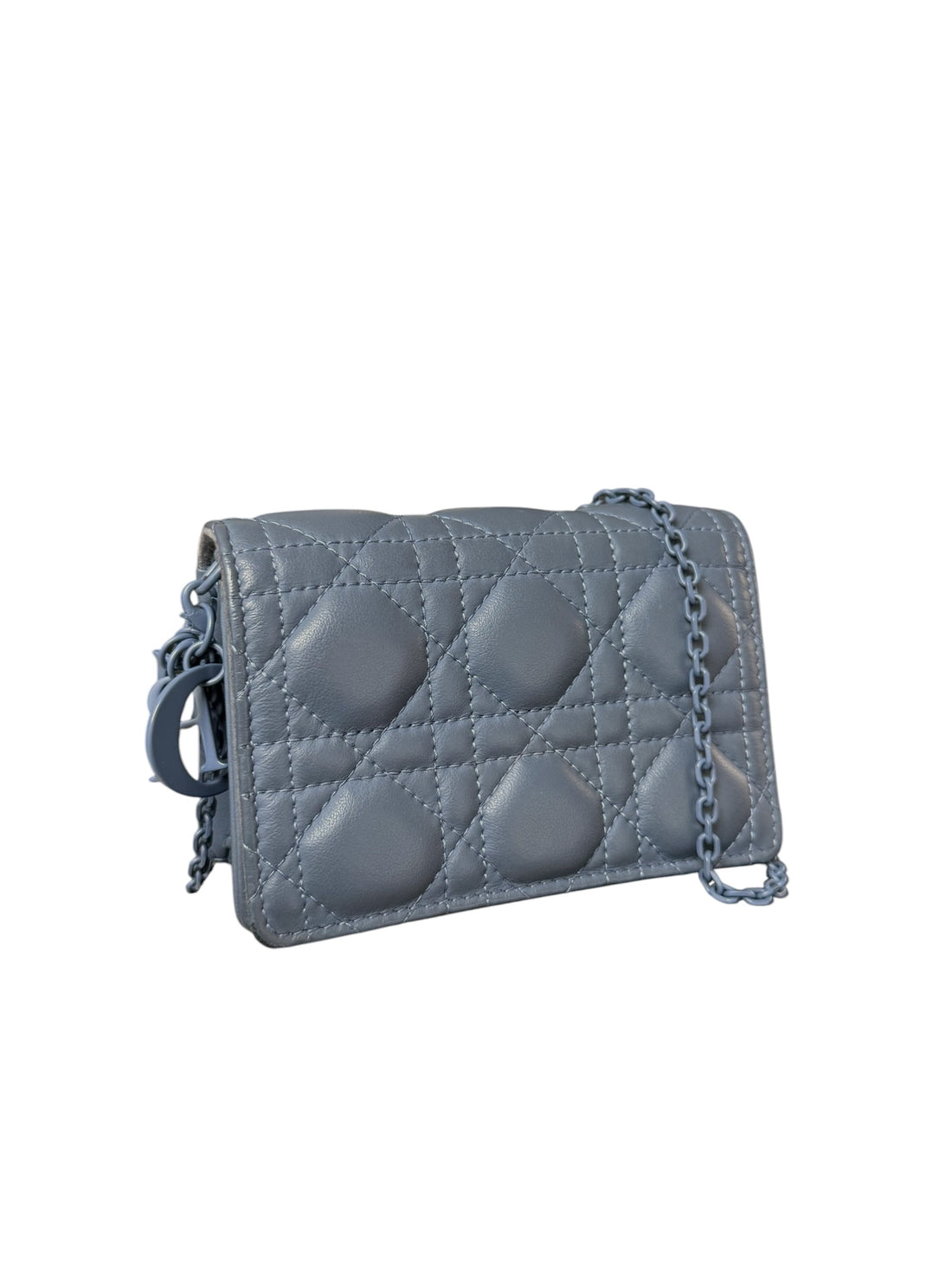 Christian DIOR Nano Card Holder mit abnehmbarer Kette und abnehmbarem Dior Anhänger.