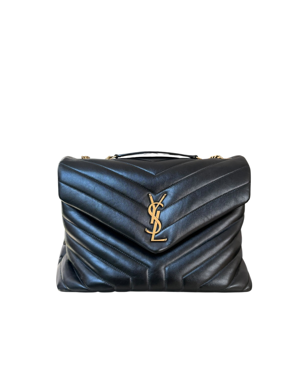 YSL Loulou Medium Tasche aus schwarzem Kalbsleder mit ineinandergreifenden YSL Initialen aus goldfarbenem Metall.