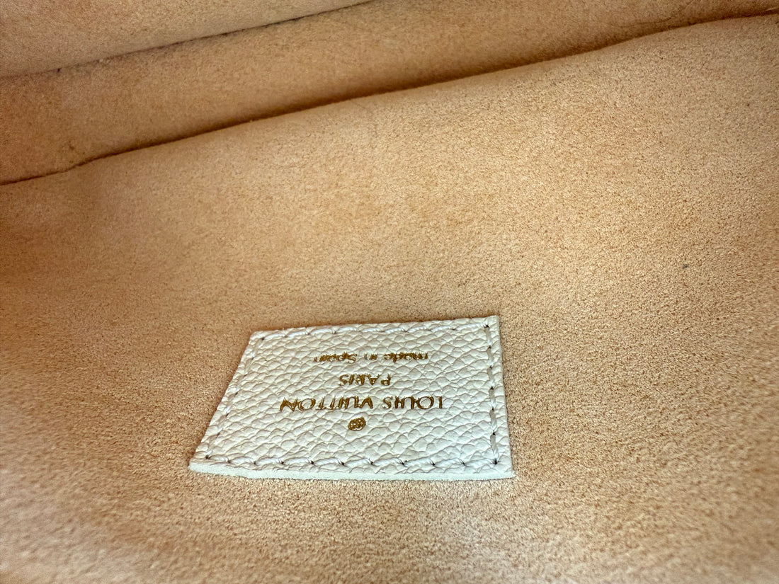 Louis Vuitton Multipochette Accessoires creme / beige