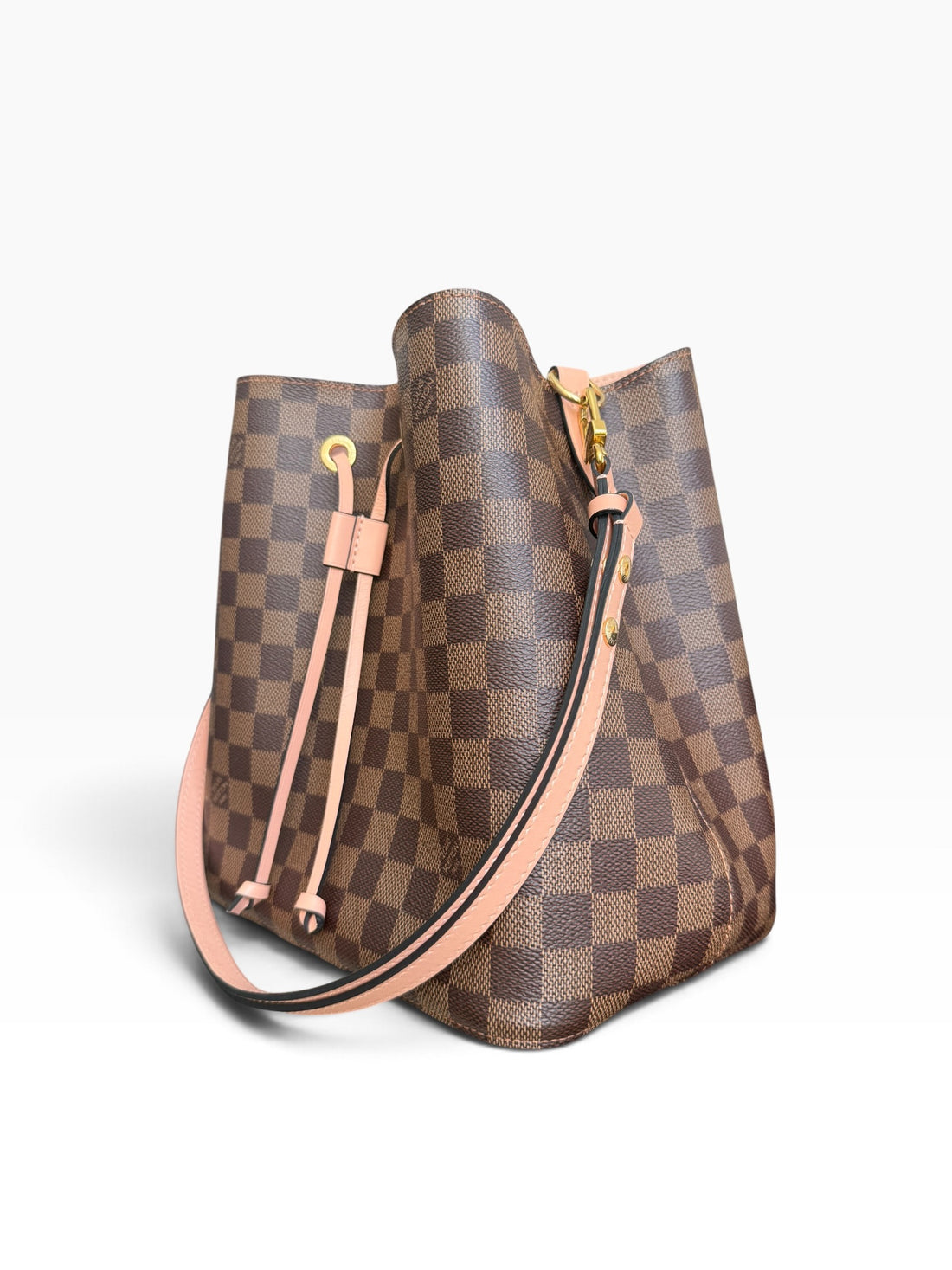Louis Vuitton Néonoé MM Damier Ebene Venus.