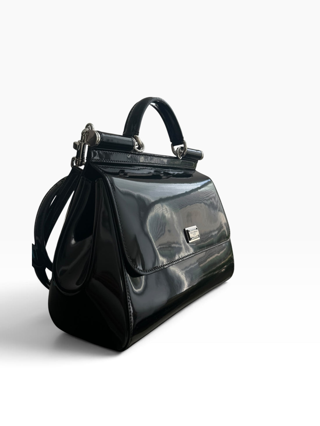Dolce & Gabbana Tasche Sicily aus glänzendem Kalbsleder mit Logoplakette aus palladiniertem Metall