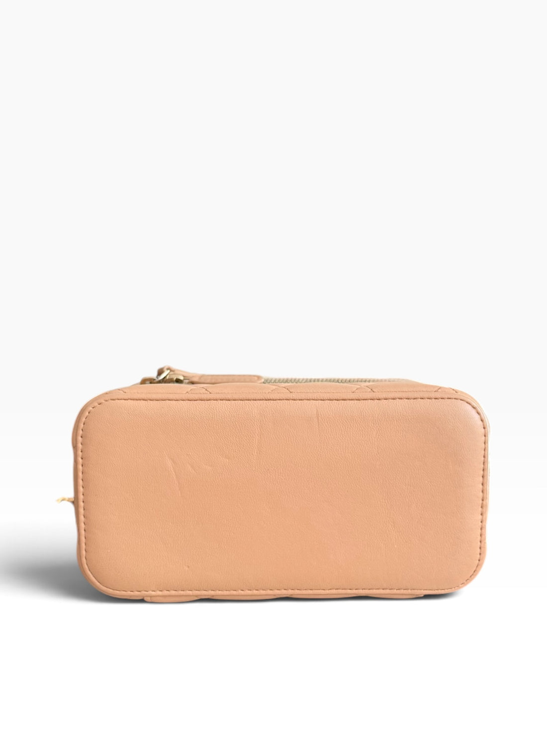 Chanel Vanity Case Top Handle aus nudefarbenem Lammleder. Hardware Gold. Reissverschluss.