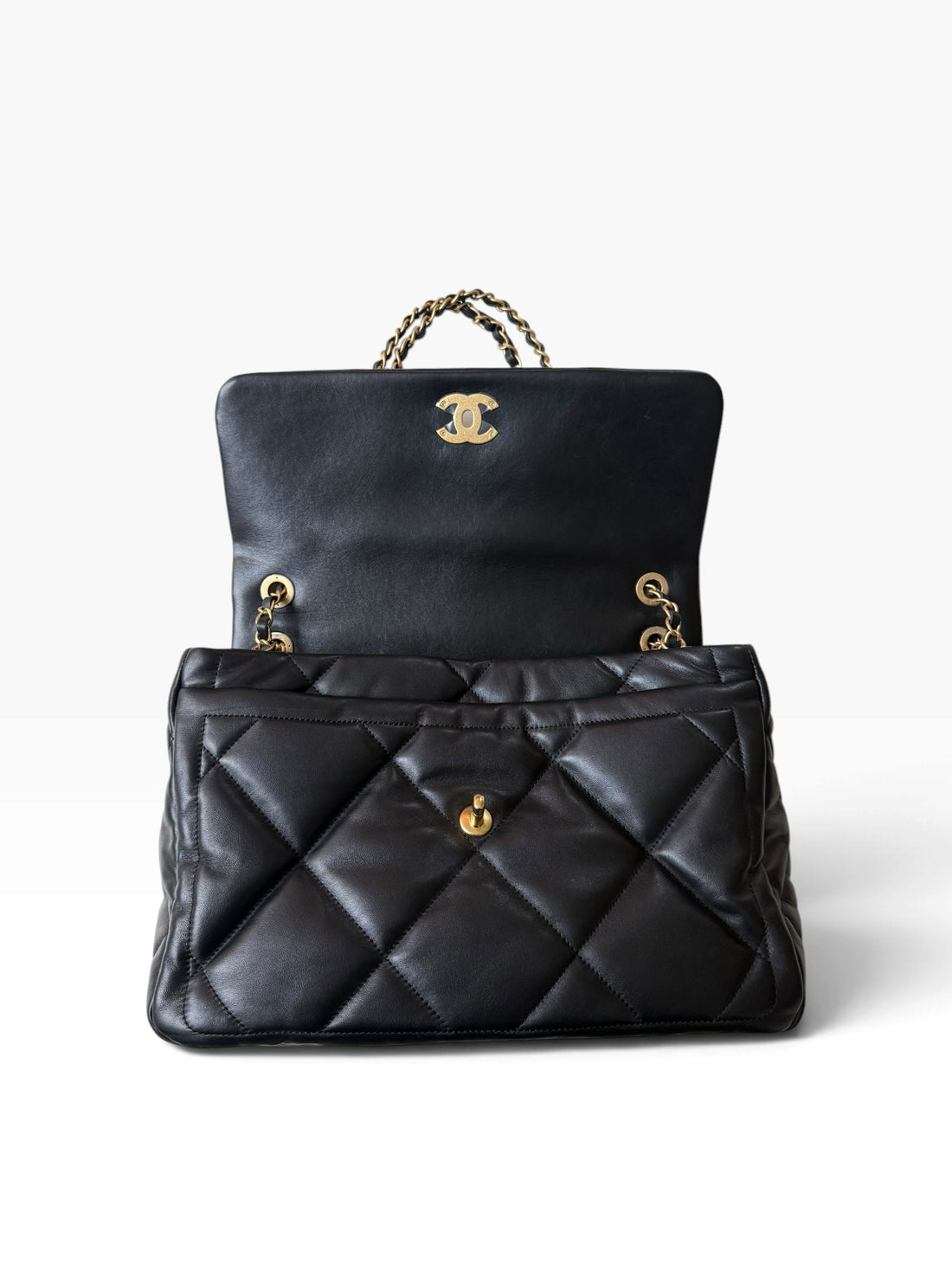Chanel Pattentasche