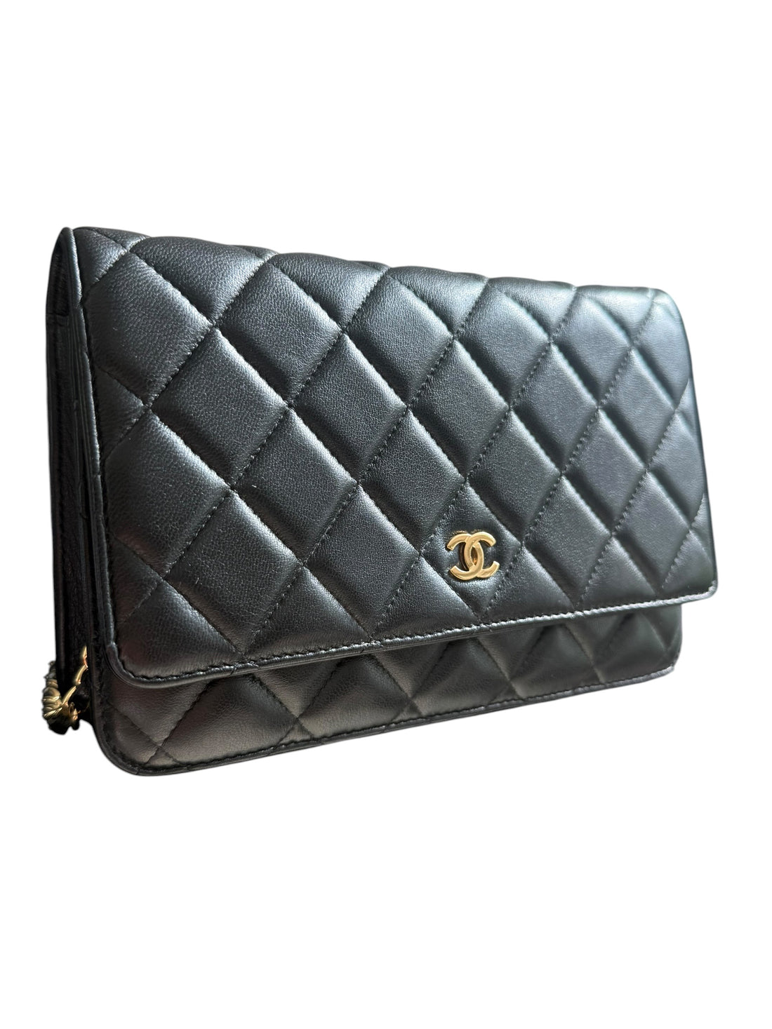 CHANEL WOC Wallet on Chain aus schwarzem Lammleder und goldfarbener Hardware