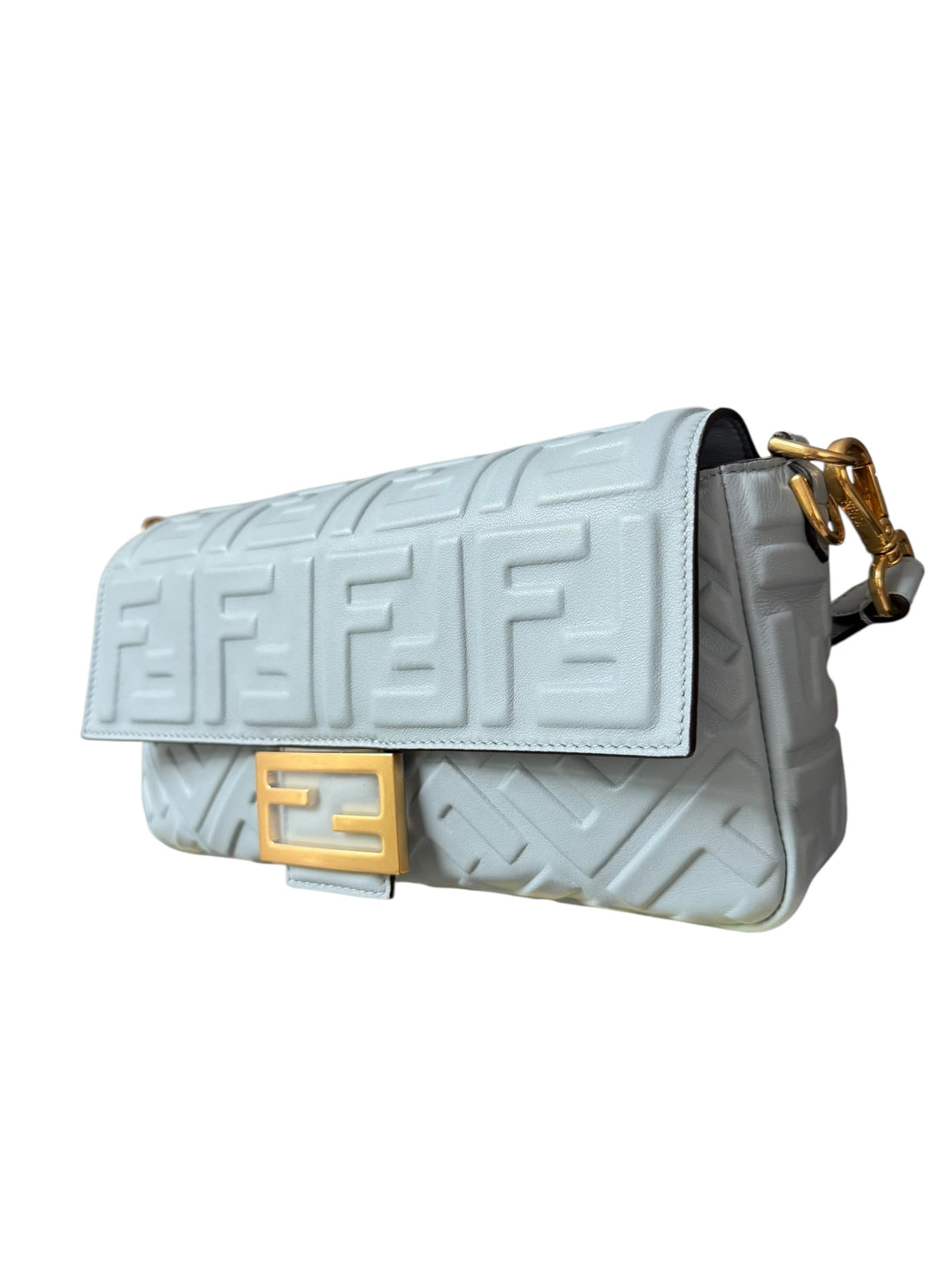 Fendi Baguette Bag aus Nappaleder in der Farbe Hellblau