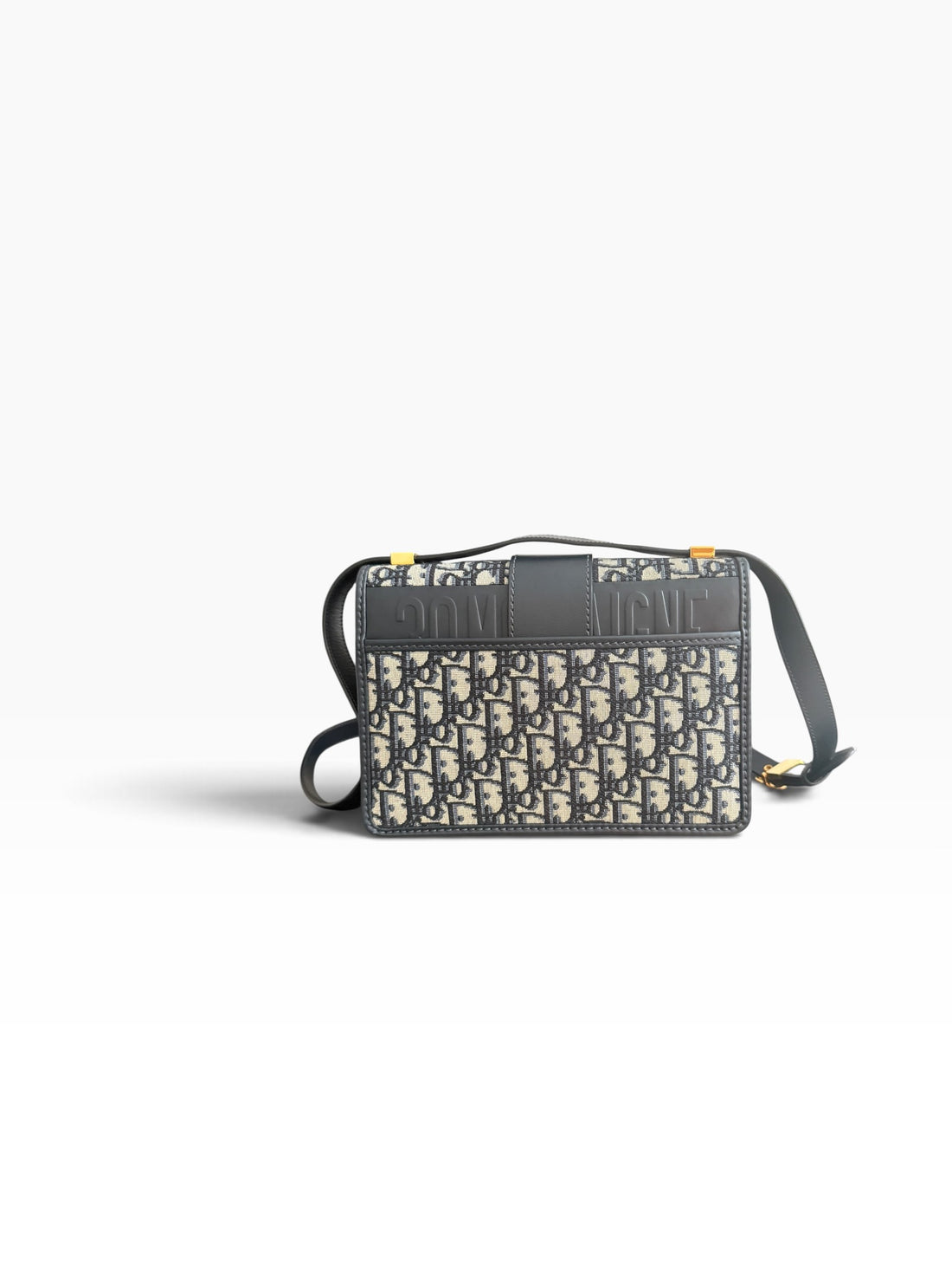 Sac 30 Montaigne Christian Dior en jacquard Oblique bleu.