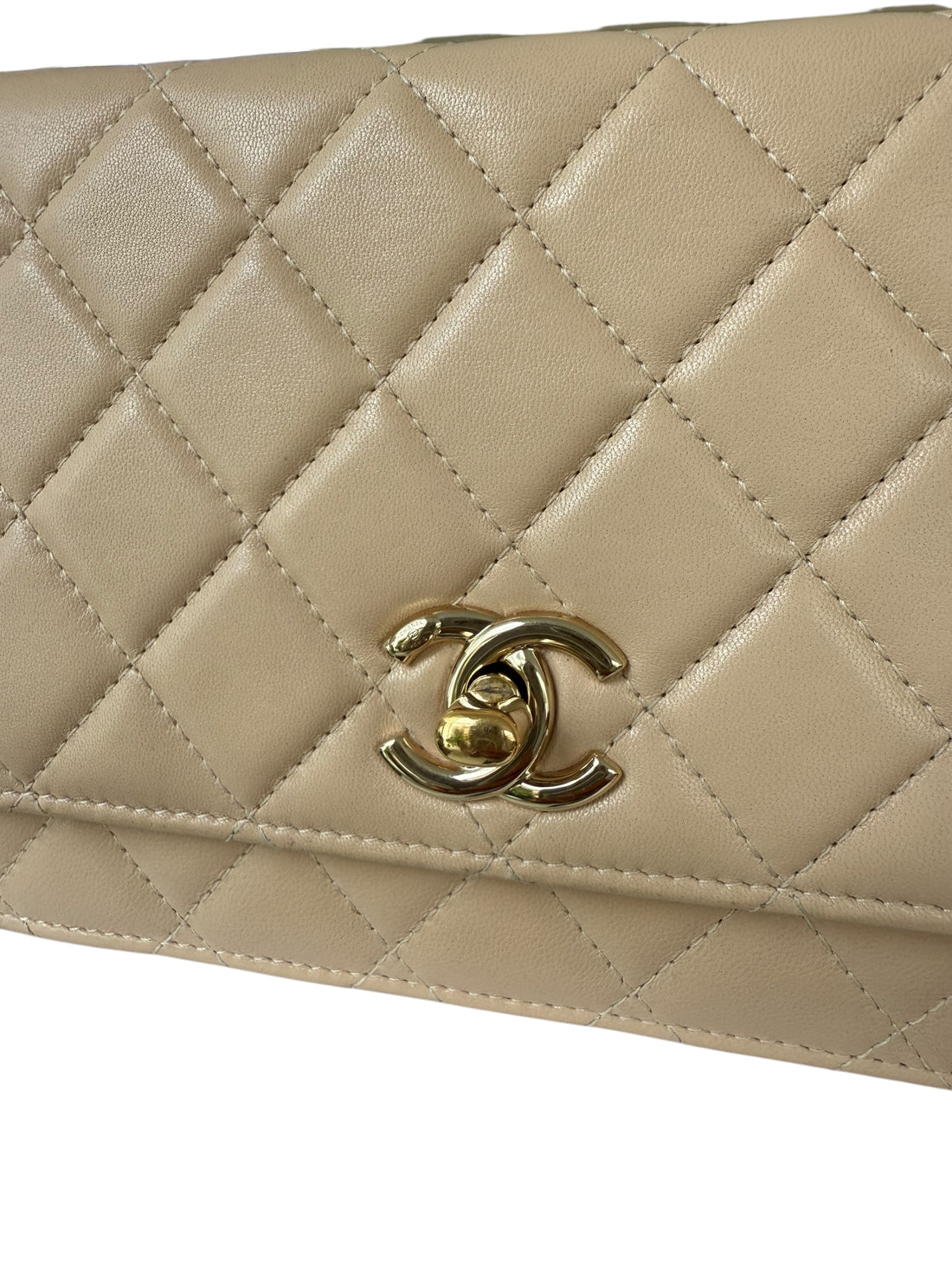 Chanel WOC Wallet on Chain Trendy beige
