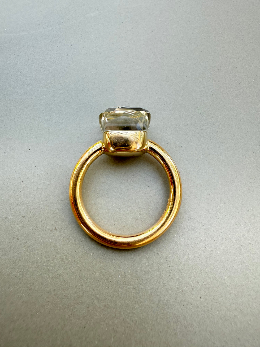 Pomellato Ring Nudo Grösse 53 in Rosegold / Weissgold mit Topaz grün