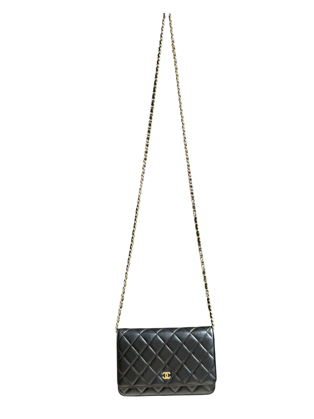 CHANEL WOC Wallet on Chain aus schwarzem Lammleder und goldfarbener Hardware